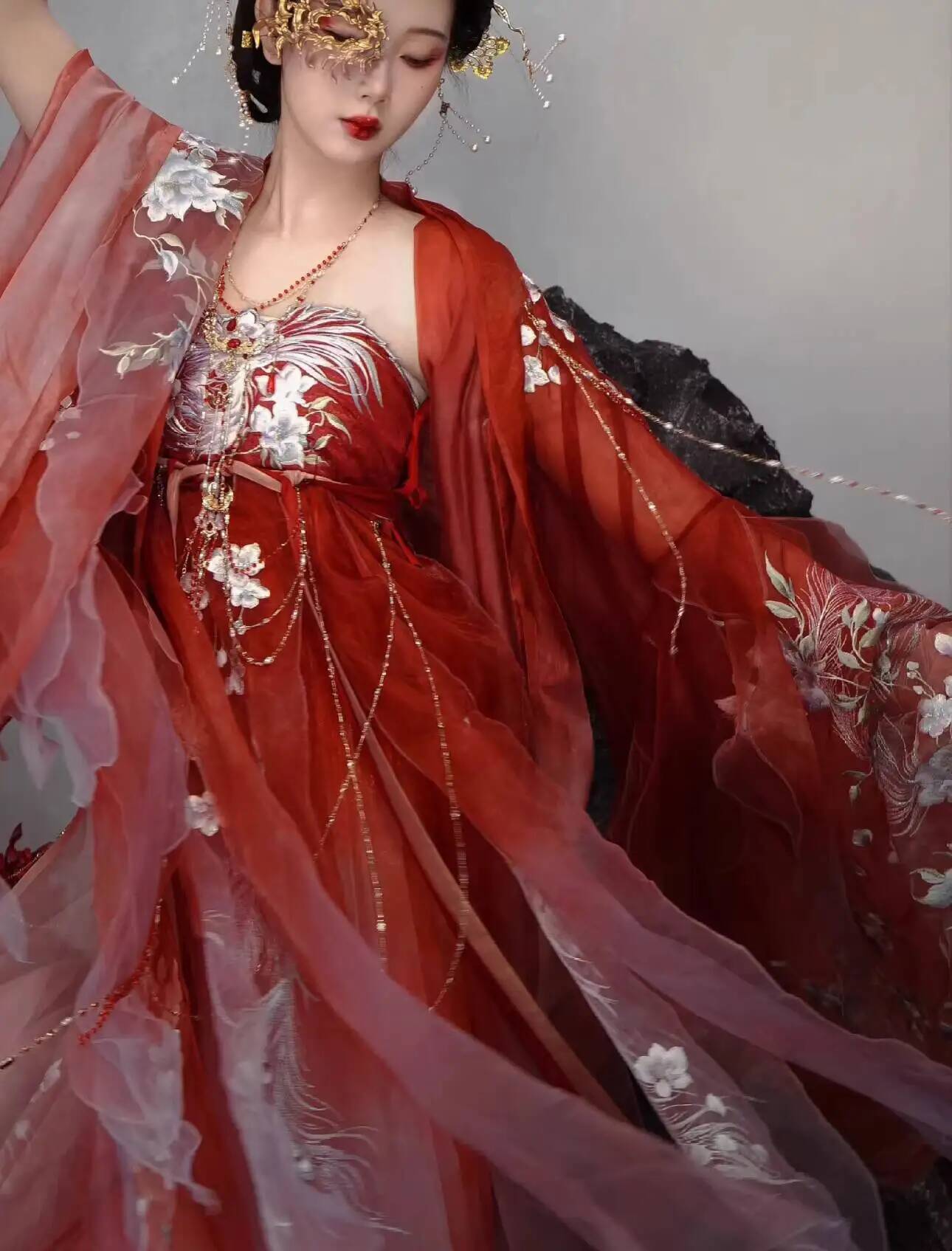 Hanfu'da Kadınlar Ağır İşlemel - Embroidery Dress incelemesi ve fiyatı