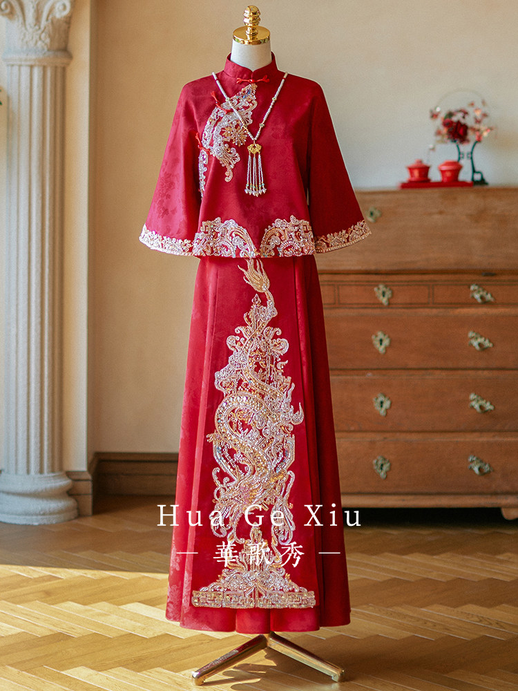 Kırmızı Çin Xiuhe Gelinliği, Y - Embroidery Dress incelemesi ve fiyatı